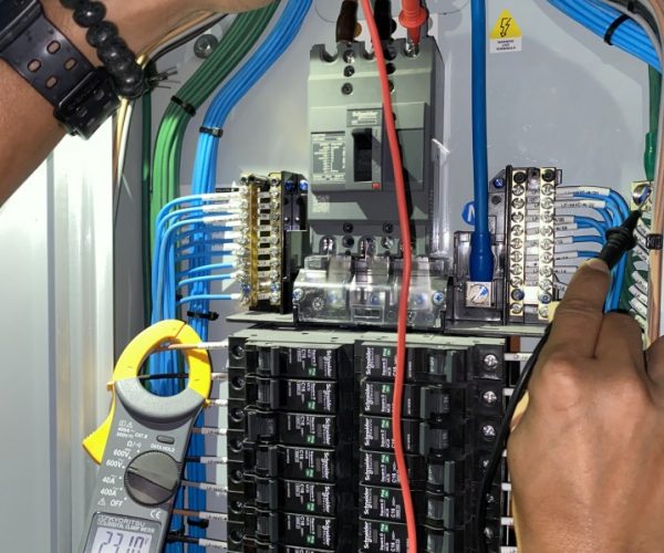 control-panel-power-supply-wiring-system-electrical-circuit-commissioning_t20_Nlkzm2
